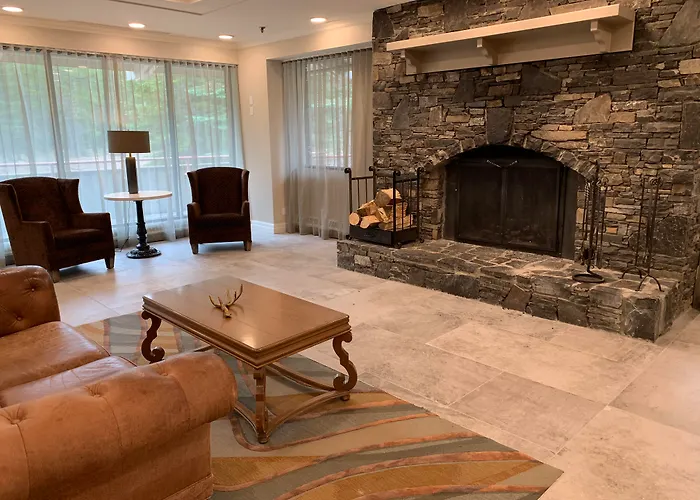 Top Places to Stay in Kananaskis for Outdoor Lovers