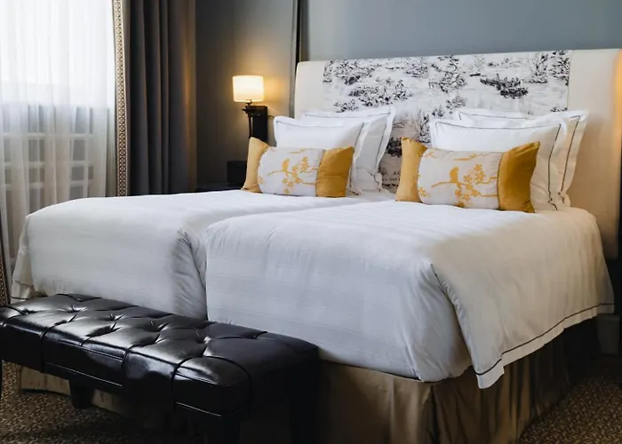 Top Bath Centre Hotels for Upscale City Breaks